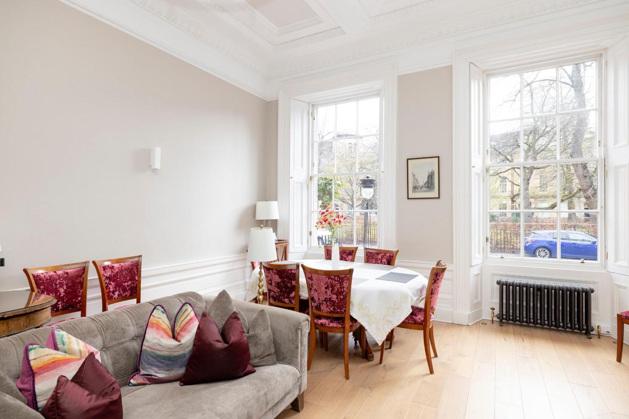 Joivy Ultra Luxe Near Princes Street Appartement